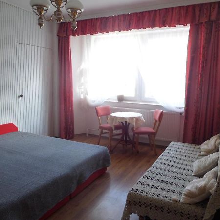Bori Apartmanok Хайдусобосло Экстерьер фото