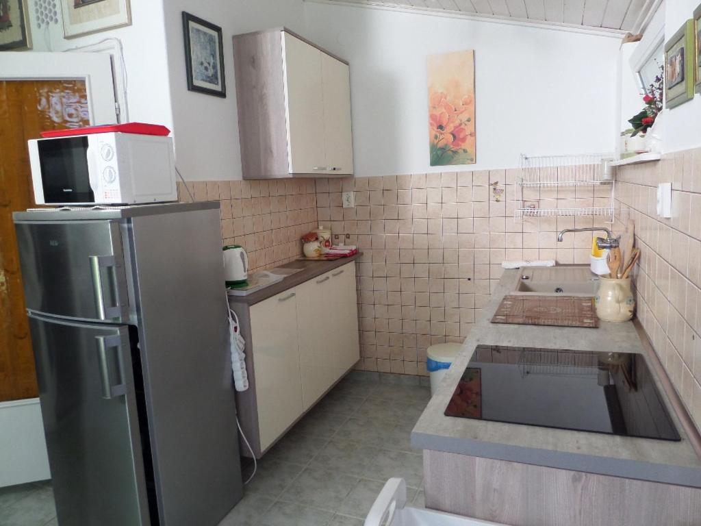 Bori Apartmanok Хайдусобосло Экстерьер фото