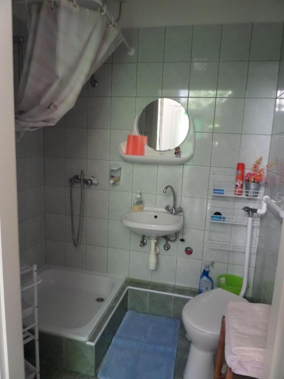 Bori Apartmanok Хайдусобосло Экстерьер фото